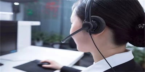凌仕售后服务24小时热线《凌仕洗衣机故障代码E1是什么意思?》 凌仕售后服务24小时热线《凌仕洗衣机故障代码E1是什么意思?》